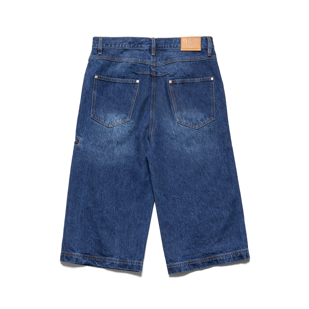 Off-Duty Denim Capris